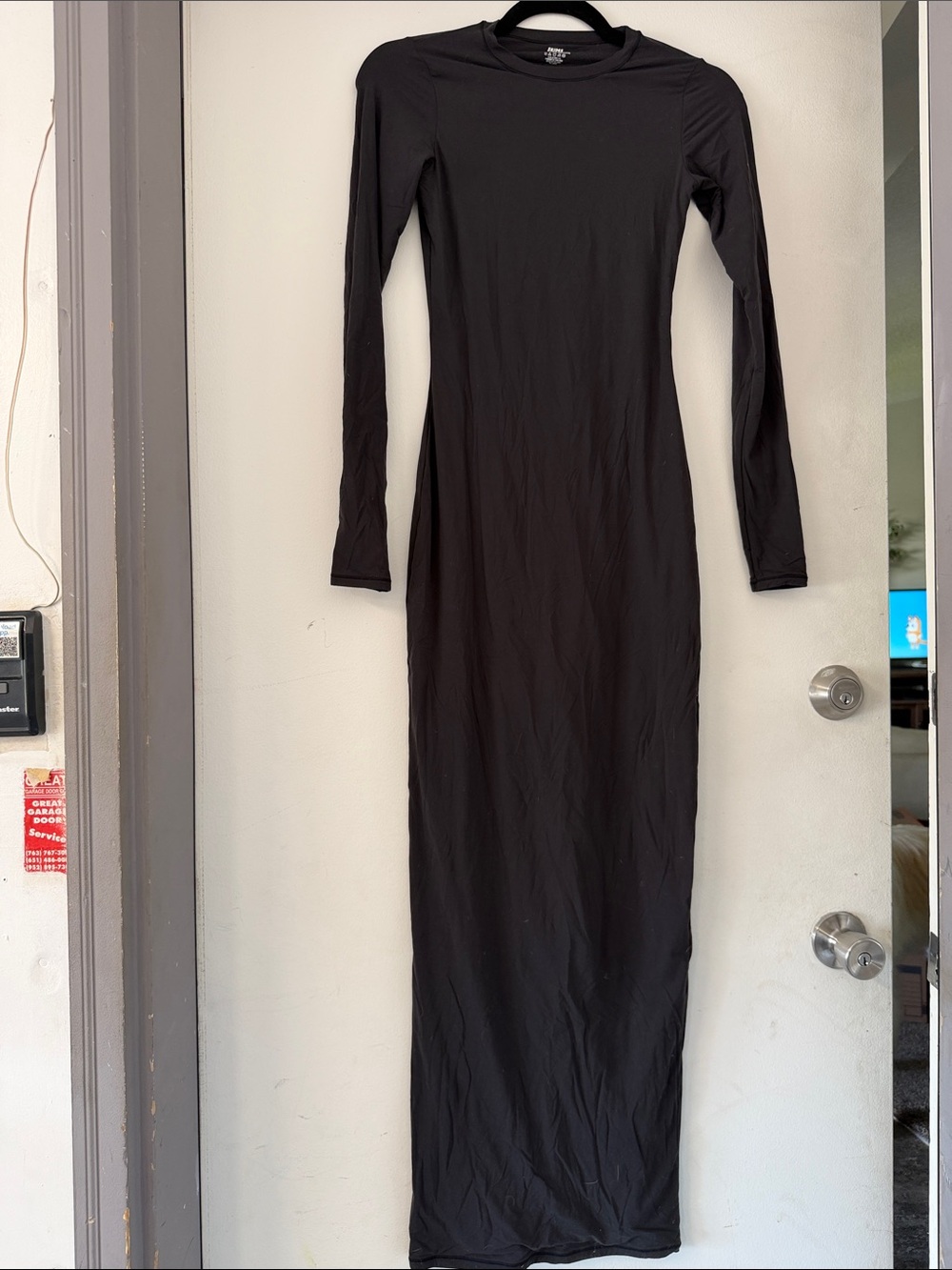 Like New SKIMS Fits Everybody Long Sleeve Bodycon Dress Women’s Small - Picture 2 of 3